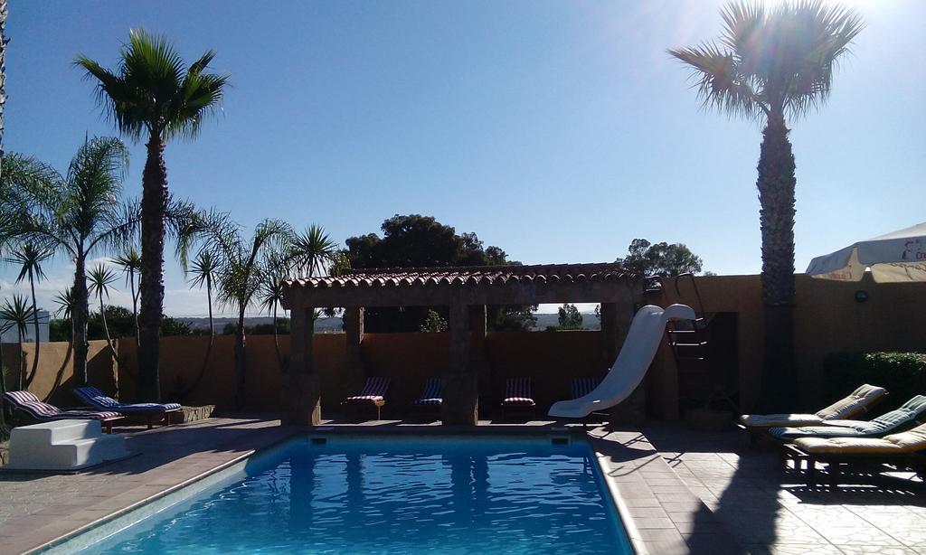 Alojamiento El Chaparro Barbate Junto A La Venta El Loro Exterior foto